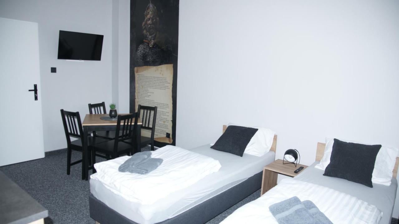Apartamenty Rycerskie Inowlodz 외부 사진